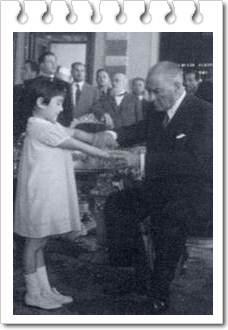 Atatürk Çocukları Çok Severdi Akrostiş Şiiri